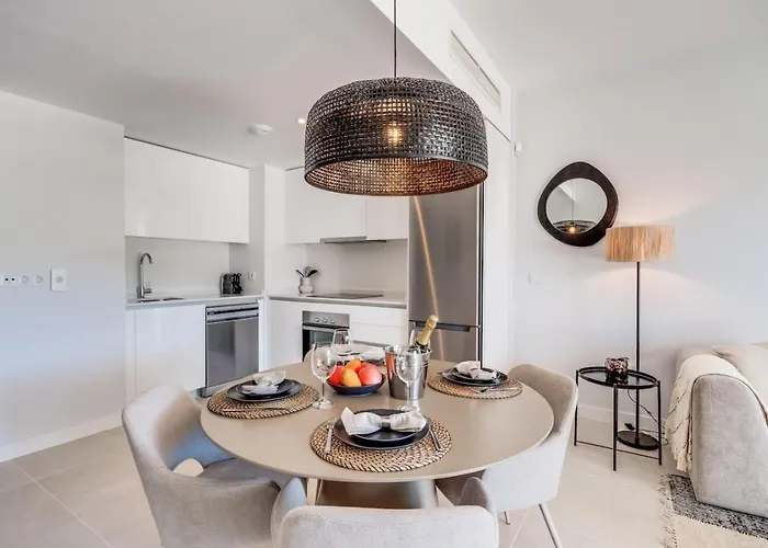 דירה Ultimate - Aranya - Stylish 2br With Pool View *