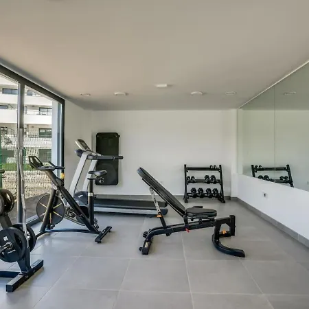 Apartament Ultimate - Aranya - Stylish 2br With Pool View