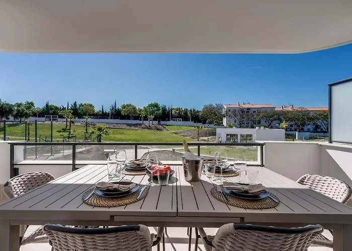 Ultimate - Aranya - Stylish 2br With Pool View Appartement Estepona