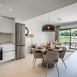 Ultimate - Aranya - Stylish 2br With Pool View *
